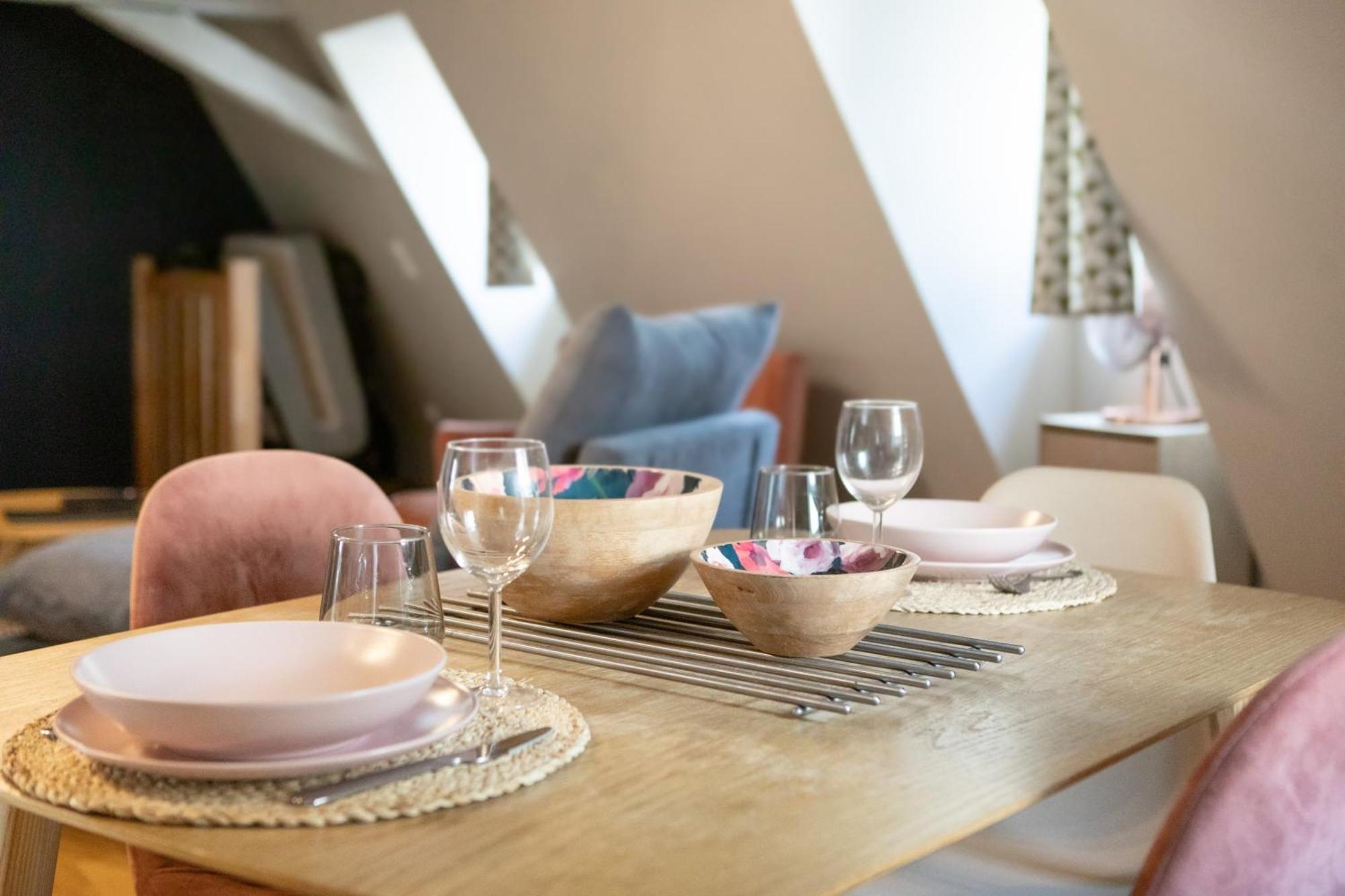 Duplex Atypique Au Coeur De Mulhouse Apartment Luaran gambar